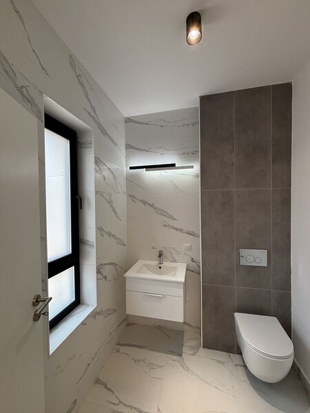 Eroii Revolutiei, Str. Tiparnitei, comision 0, parcare bonus, loc joaca.